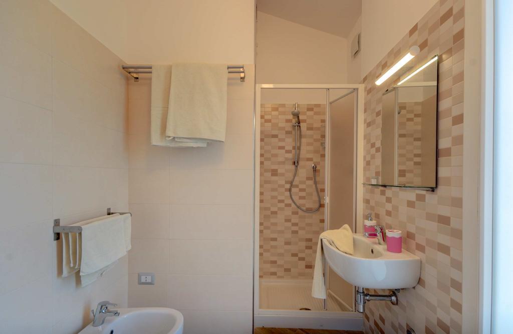Green House Bed & Breakfast โลเรโต ภายนอก รูปภาพ