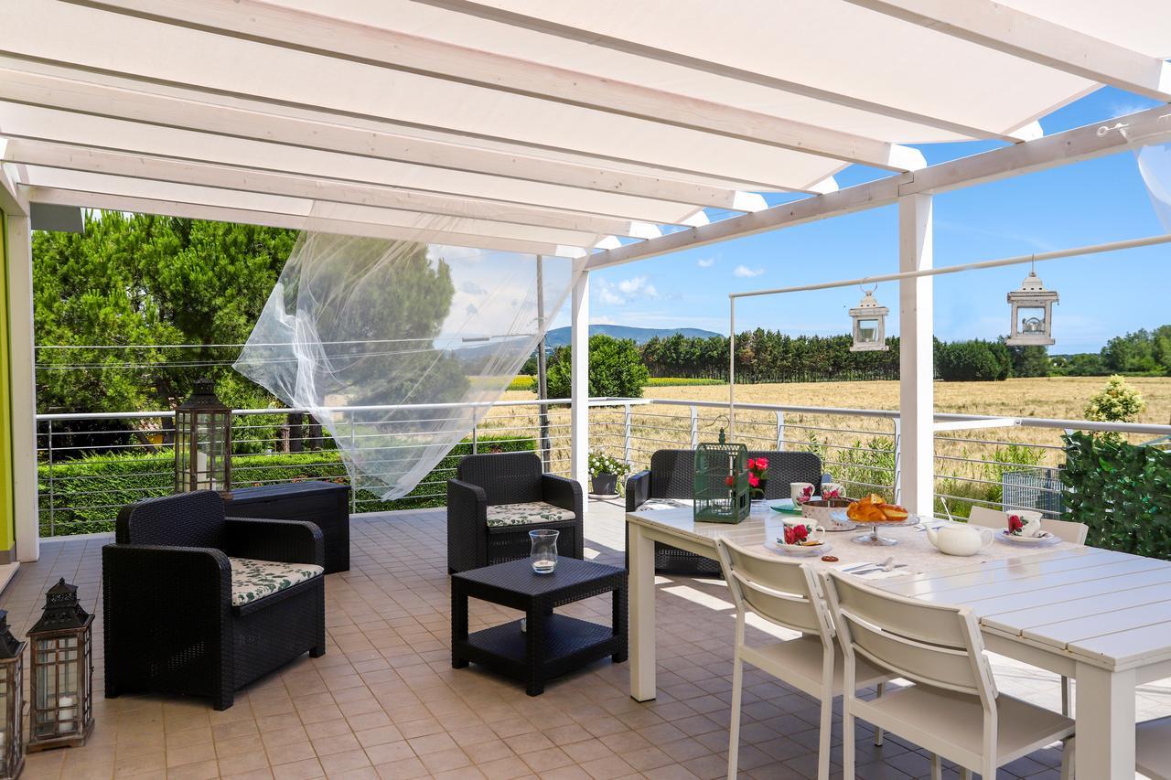 Green House Bed & Breakfast โลเรโต ภายนอก รูปภาพ